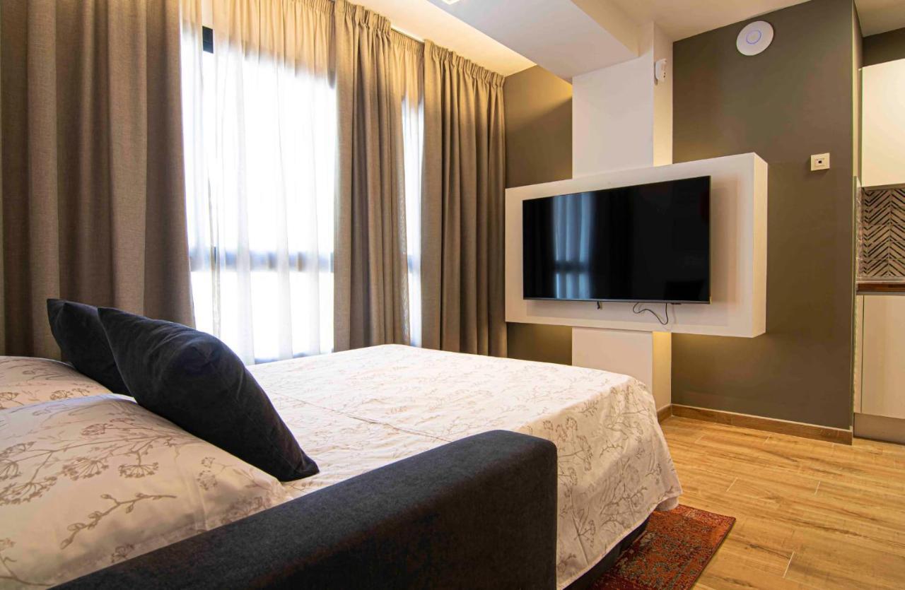 Apartamentos Leonor Málaga Kültér fotó